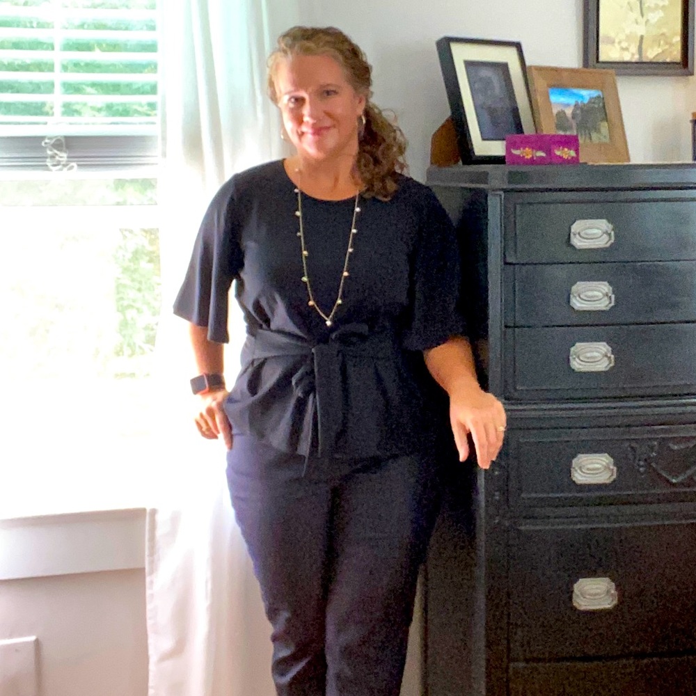 Meet your Posher, Leigh-anne